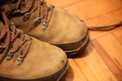 Lowa broken in a front o boot,