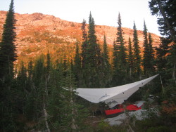 Selkirks, Pyramid Lake
