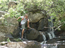 grips good on mossy rocks from small waterfall too!
