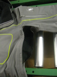 Pit-zip detail