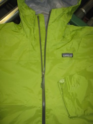 Light Gecko Green- Zipper detail