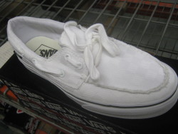 (Checkered Jaquard) White