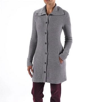 Patagonia Merino Sweater Coat on body