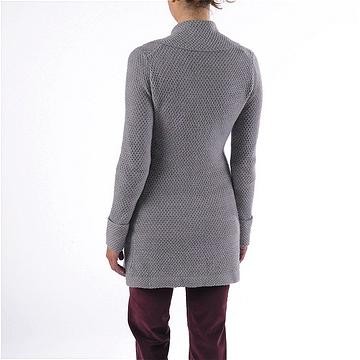 Patagonia Merino Sweater Coat on body