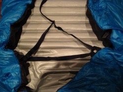 Qulit mat strap retainers