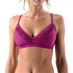 on body shot of the Molera Top (front)