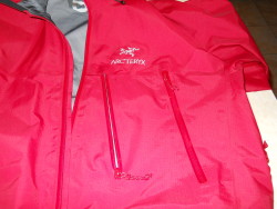 Arc'teryx Theta AR