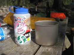 Snowpeak 1400 next to nalgene