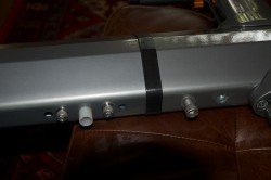 Loosen the bolts on the left, if you want to be able to screw in the bolts on the right!