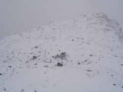 The edge of the mountain - 4900 meters above sea level