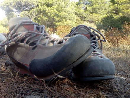 Sole tear off