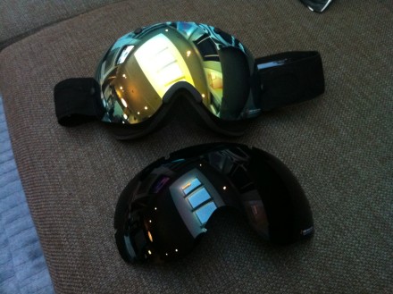 Lobes All Black w/ 2nd lens (Gold Mirror)