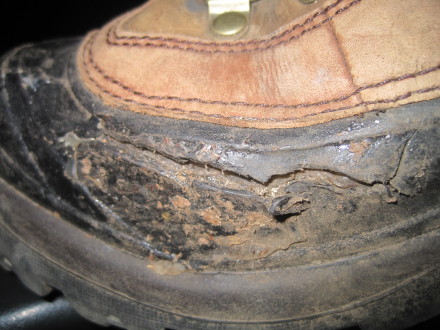 do not buy this boot!!