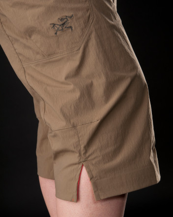 Side detail