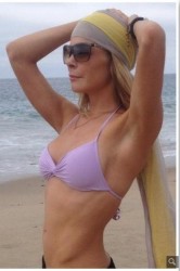 LeAnn Rimes Wears the Lavender Twister Top by L Space