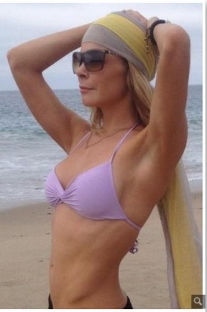 LeAnn Rimes Wears the Lavender Twister Top by L Space
