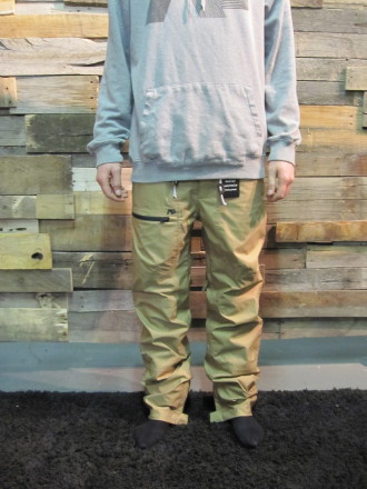 Analog Thievery pant vintage Khaki- Front View