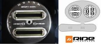 the same disc works for the 4 and 3 hole setups and yese the bindings do come with the mounting disc