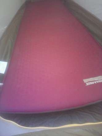 25"x78" pad inside.