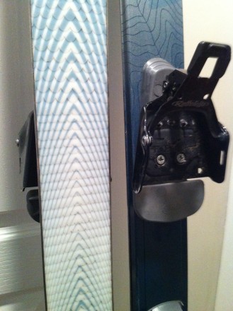 Yes sir. They have the same 3 bolt mounting pattern. That's how I have mine set up.