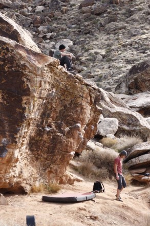 Moe's Valley Monkey Boy Boulder