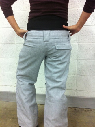 Free-ski style & flattering in the booty