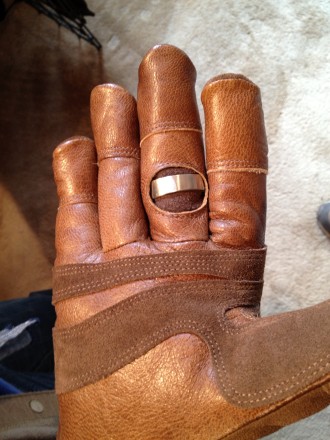 OR Black Powder Glove - Opener Hidden