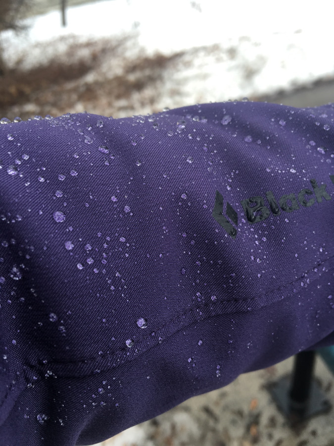 Water-repellant abilities, thumbs up