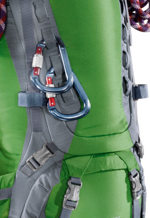 Daisy Chain Attachment Options