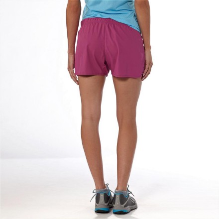 Strider Short on body