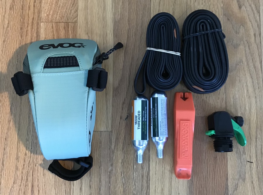 evoc saddle bag 0 7l