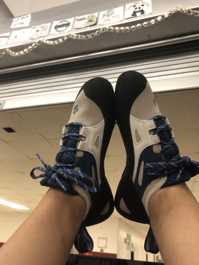 Evolv Skyhawk Climbing Shoe Women�s