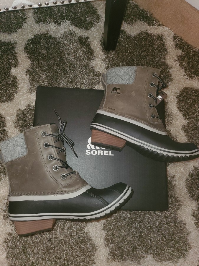 sorel women's slimpack lace ii waterproof boots